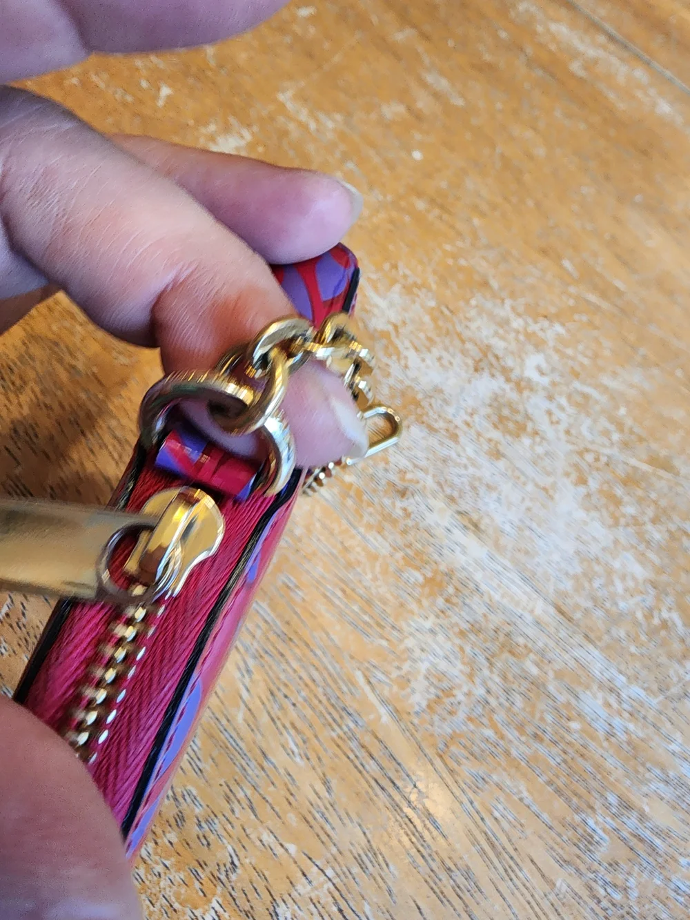 Louis Vuitton Rose Indian Sweet Monogram Vernis Heart Coin Purse